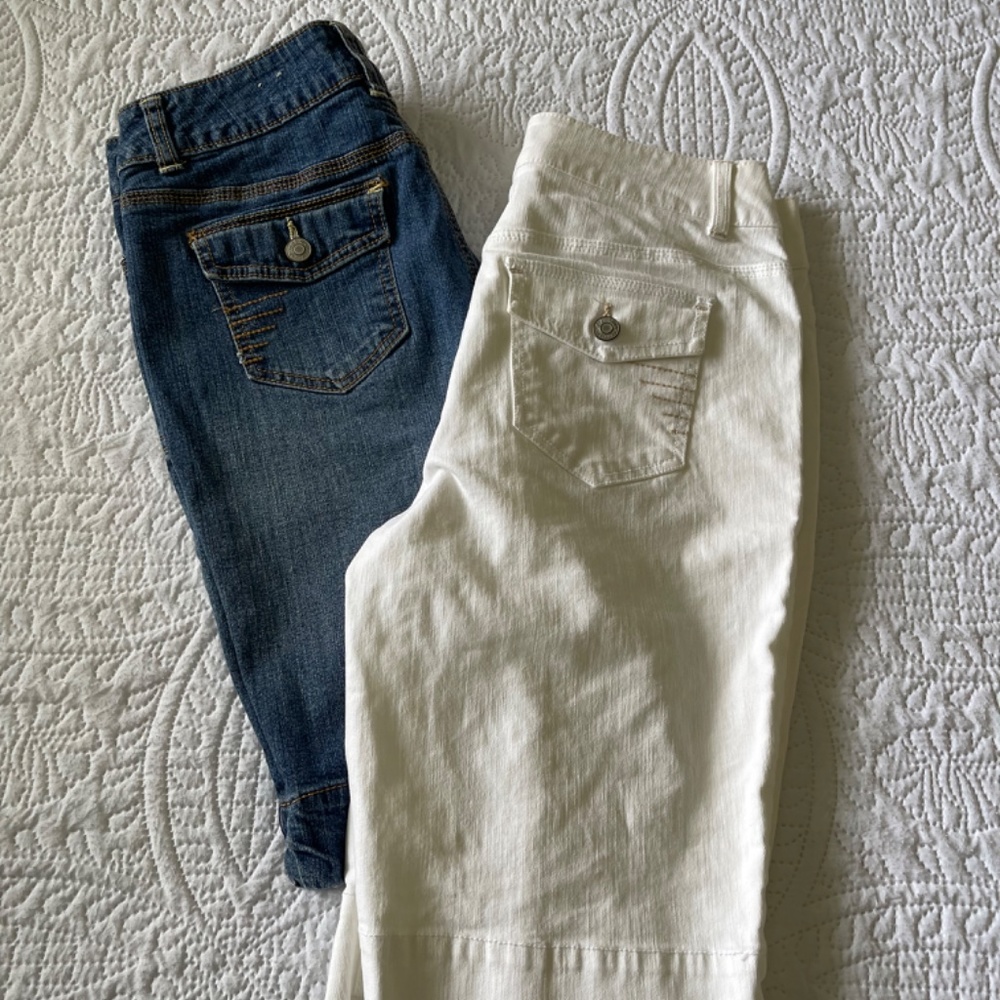 2 pairs John’s Bay Denim Stretch Bermuda Shorts